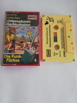 Die Funk Füchse Folge 4 Unternehmen Nachtschatten 5-fach Silber geschraubt Gelb 515774.9 Europa (Seite 1 der MC beschrieben)